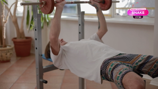 Gym Girl Rides Me While I’m Stuck Under Barbell [68d97d67ef9e9].mp4