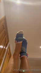 421295100_do-you-think-my-socks-are-cute_0.m4v