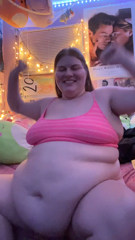 494906740_stream-started-at-01-17-2023-04-02-am-finishing-my-mcdonald_0.mp4