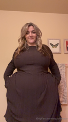 1613949435_do-you-like-my-outfit_0.mp4