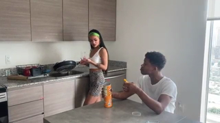LIL D GF CAUGHT HIM CHEATING ENDED UP JOINING.mp4