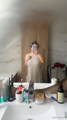 1316778703_Please ignore my hair towel… 🤣 Enjoy my wet body instead!_01_0huhgkhrugip858o595te_source.mp4