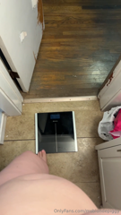 1539183233_i-weighed-myself-5-times-this-morning-cause-i-couldnt-belie_0.mp4