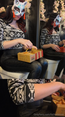 1773986851_surprise-dropfatfox-messy-kfc-stuffing-26-minute-stuffing-a_0.mp4