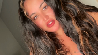 597250305_happy-feeder-friday-i-also-have-another-video-in-the-works_0.mp4