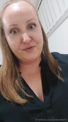 740038096_today-i-sort-of-got-fat-shamed-at-the-chemist-and-i-accident_0.m4v