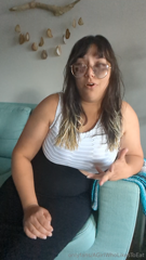 745680401_too-fattttttt-for-my-nice-clothes-sorry-i-haven-t-posted_0.m4v