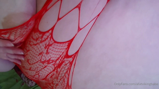517802586_grab-my-rolls-and-make-me-jiggle-already_0.mp4
