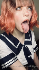 233684885_more-schoolgirl-egirl-with-some-feet_1.m4v