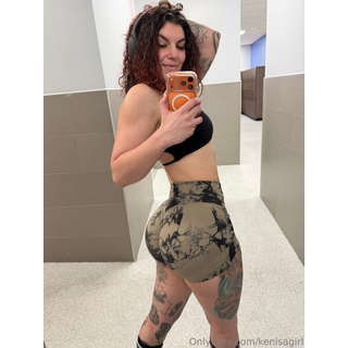 kenisagirl_2486544323_source.png