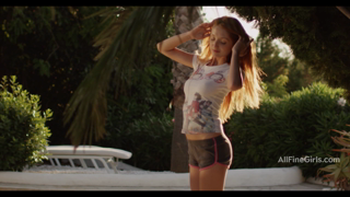 wowgirls.15.04.16.michelle.i.am.a.woman.1080p.mp4