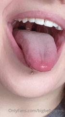 321689418_people-tell-me-i-have-the-vore-teeth-wanna-get-in-check-f_5.m4v