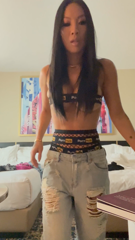 0hm7u8amgbhupg63497uy_source.mp4