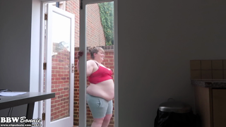 Watch BC Bonnie Delivery BBW eats - Bbw, Ssbbw, Eating Porn .mp4