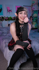 488557969_desperate-cock-begging-34-11-min-themes-of-horny-desperation_0.m4v