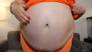 1332650407_look-how-stuffed-i-was-after-gorging-on-pizza-wings-garlic_0.mp4