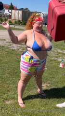 352760835_who-can-get-me-wet-like-this-onlygwen_0.m4v