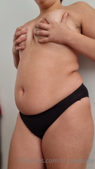 548651558_i-woke-up-feeling-extra-fat-today_0.m4v