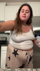 548065541_stream-started-at-03-22-2023-04-07-am-making-ice-cream_0.mp4