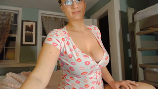 switchykitty_2025-02-28.mp4