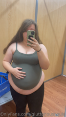 473215650_size-small-i-can-still-fit-this-right-i-havent-gained-tha_1.m4v