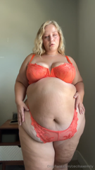 1152638088_kinda-into-belly-dancing-now-do-you-love-or-hate-it_0.mp4