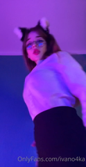 225438249_eat-me_0.mp4