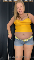 308202624_bananas-sprite-while-standing-30-48-this-video-was-double_0.m4v