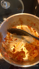 28303404_you-know-what-they-say-never-take-photos-on-an-empty-belly_0.m4v