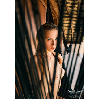 polina-malinovskaya_sunkissed-12019389fa290f4709.jpg