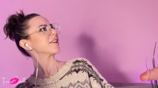 Fiona Costello-Inconvenient Handjob.mp4
