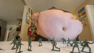186563435_from-a-giantess-chase-video-just-released-today-celia-the_1.mp4