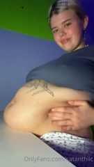 526766782_belly-play_28.m4v