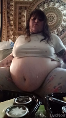525549755_i-swear-to-god-everyday-makes-me-fatter-after-a-very-filli_1.m4v
