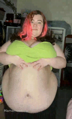 983932464_love-showing-off-my-big-jiggly-body_0.mp4