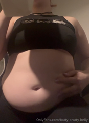 1556655575_look-at-me-this-pathetic-empty-headed-pig-chugging-milk-lik_0.mp4
