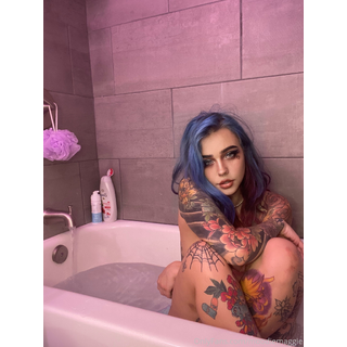 1536x2048_218281ab1fe0e685f81f7a3428640aee.jpg