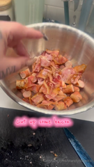 1637789618_cooking-for-you-babe_0.mp4