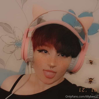 2021-01-12_Ur fav cat enby_679x679_df6e4e0667bf9885ff9c2c6b1d47b7b4.jpeg