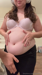 1857727937_some-times-i-like-to-waddle-around-with-my-belly-out-to-get_0.mp4
