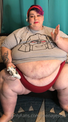 325466358_sexy-new-video-talking-about-my-15-years-of-weight-gain-and_0.m4v