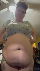 1039015493_its-official-i-need-a-whole-new-wardrobe_0.mp4
