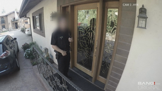 ScrewTheCops - 2018.08.22 Music Is Playing Too Loud So The Cops Shut Her Up With Cock 1080p.mp4