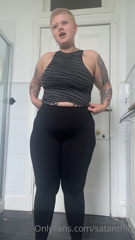 634633553_weekly-weigh-in-17-06-23-205lbs-yesterday-was-the-star_3.m4v