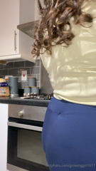 951010445_pov-role-play-my-roommate-rings-me-and-tells-me-im-a-fat_0.mp4