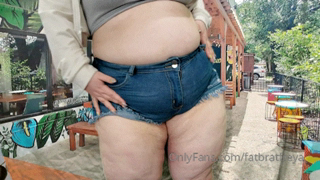 1621767064_date-night-with-fat-mommyyour-very-fat-mommy-is-horny-as-fuc_0.mp4