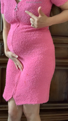 1090989197_oh-no-tomato-ketchup-stains-on-my-dress-i-must-have-been-s_0.mp4