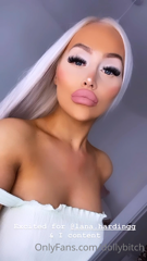 156083624_im-making-content-with-my-pornstar-friend-today-lanaha_0.m4v