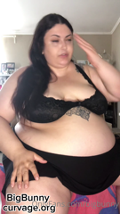705656890_in-this-video-im-greedly-having-breakfast-with-a-huge-mortad_0.m4v