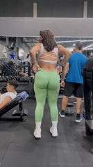 1466132490_makes-no-sense-i-would-just-eat-a-lot-after-gym-lol_0.mp4